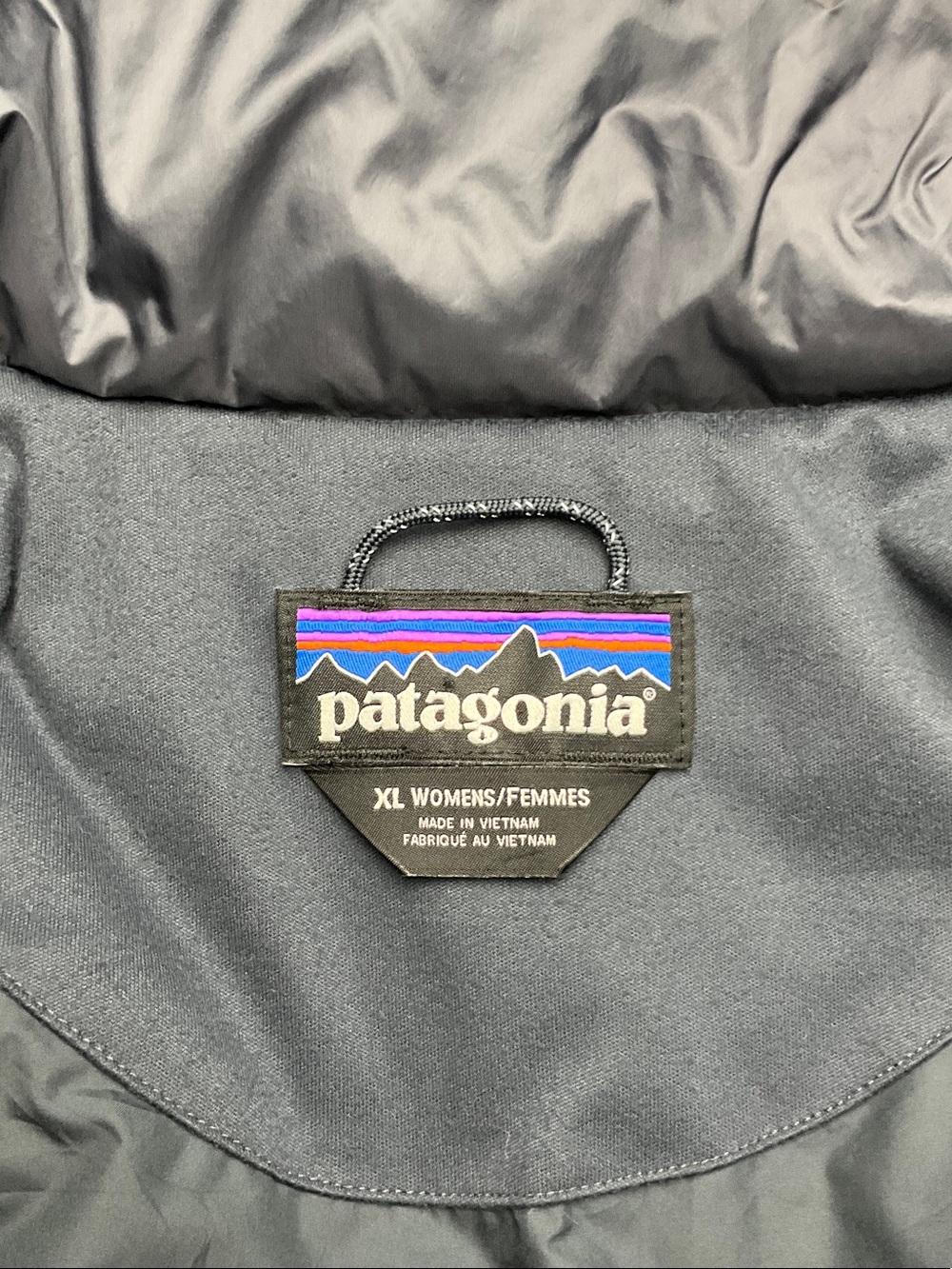 Patagonia Women's Prow Bomber Smolder Blue Jacket Style #28106 FA2019 - Picture 2 of 16